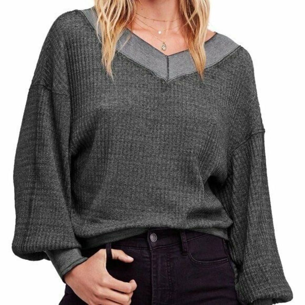 Free People South Side V Neck gray Thermal Top size M